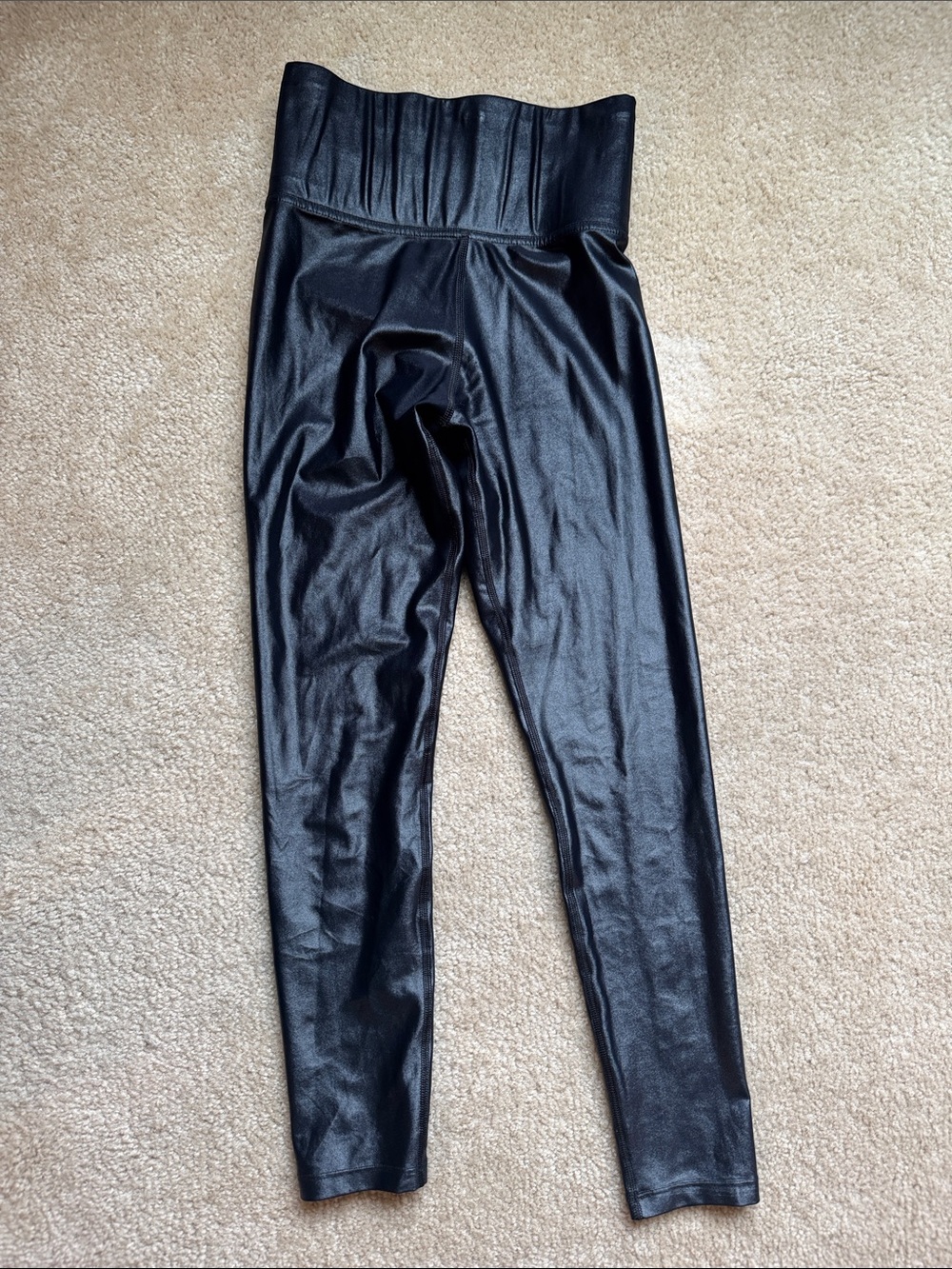 Carbon38 Black High-Rise Shine 7/8 Leggings